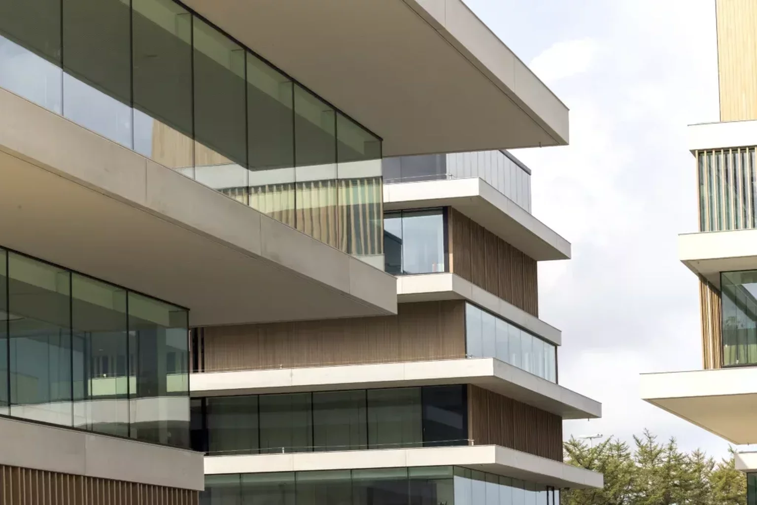 O Forty Global Estate Group 3